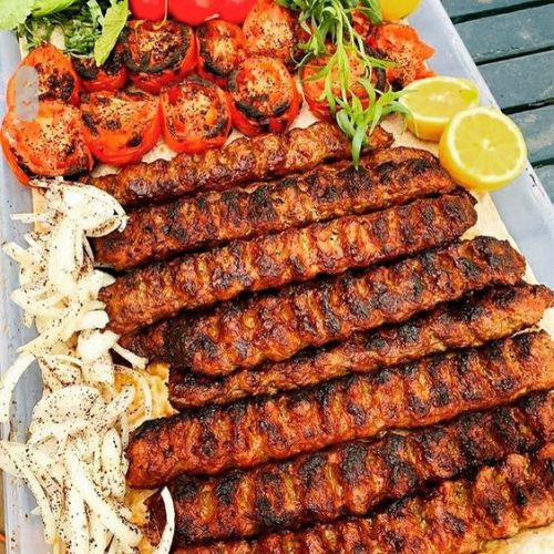 Lemon Food Co حلال_Grilled+kebabs+with+tomatoes